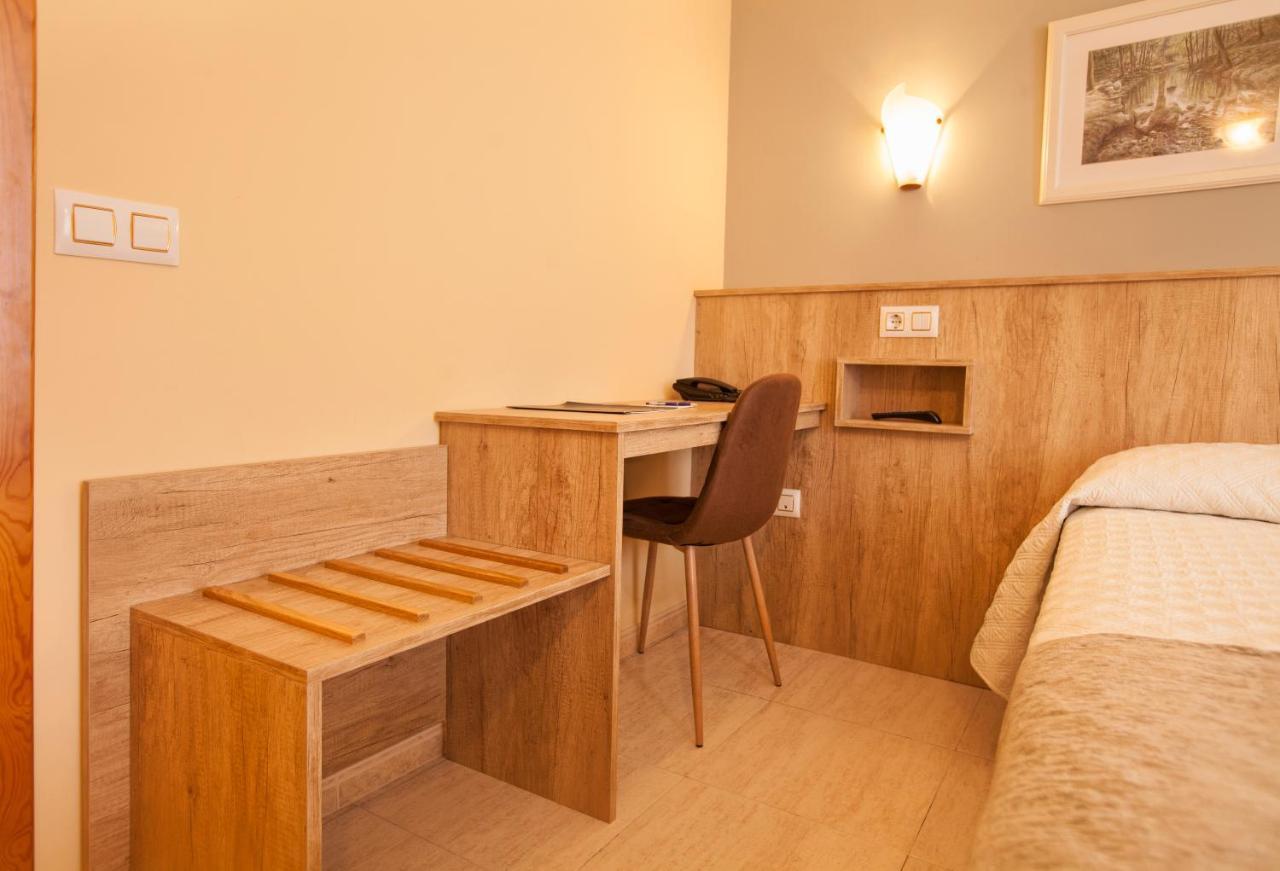 Hotel El Refugio 3 Estrellas Cóbreces エクステリア 写真