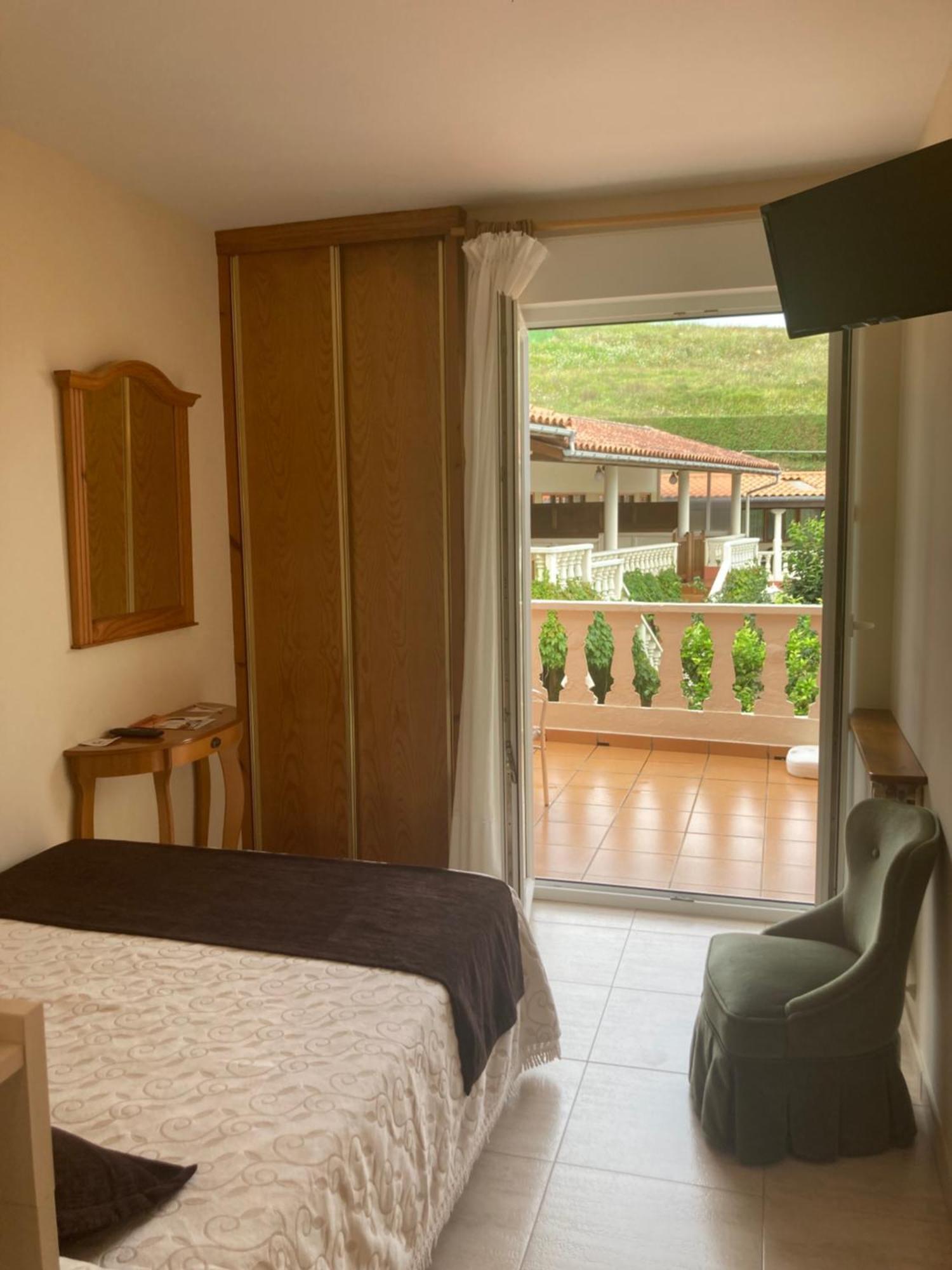 Hotel El Refugio 3 Estrellas Cóbreces エクステリア 写真