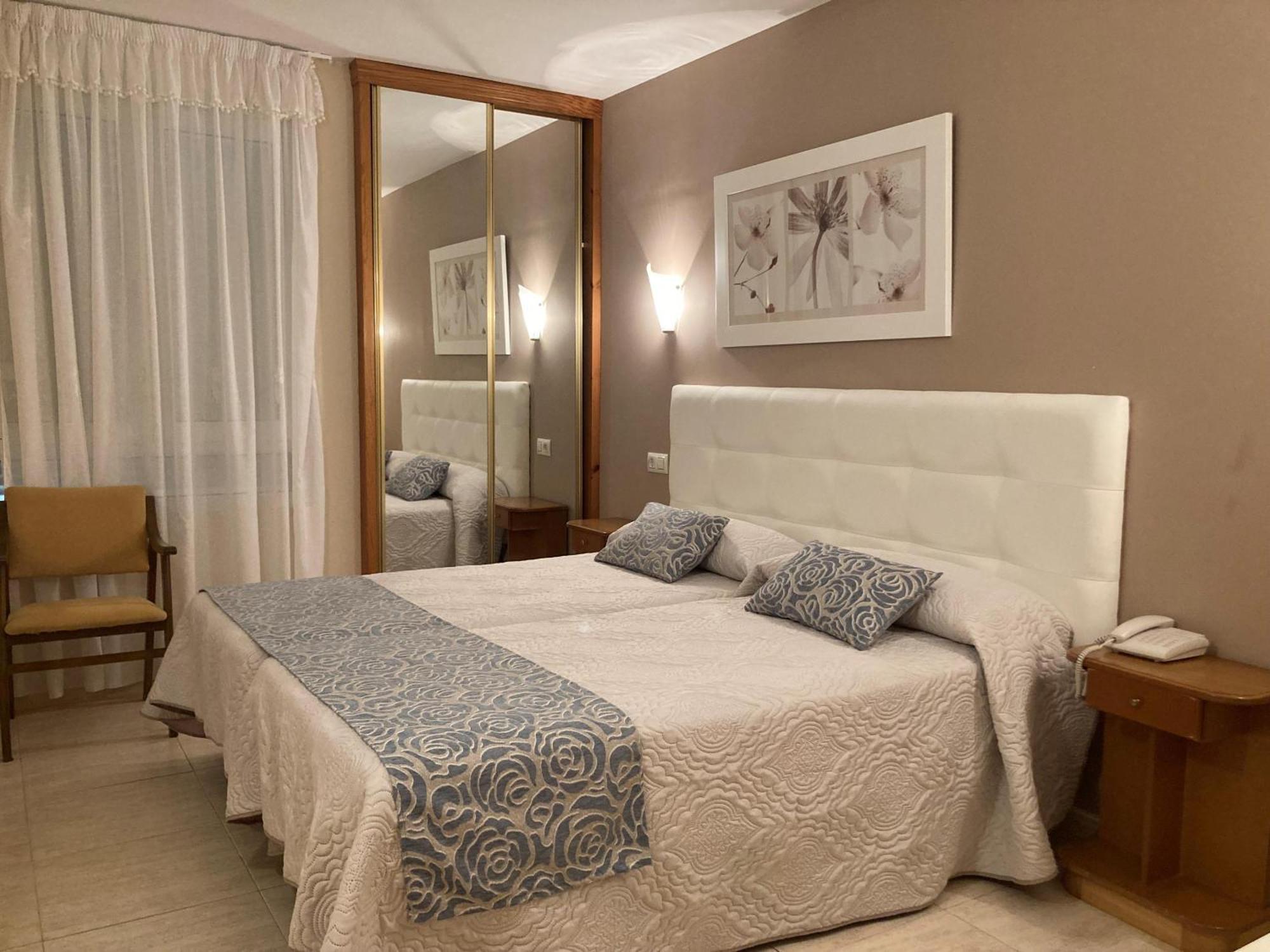Hotel El Refugio 3 Estrellas Cóbreces エクステリア 写真